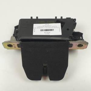 CERRADURA MALETERO / PORTON 13117285 OPEL ASTRA GTC Autodesguaces Alicante