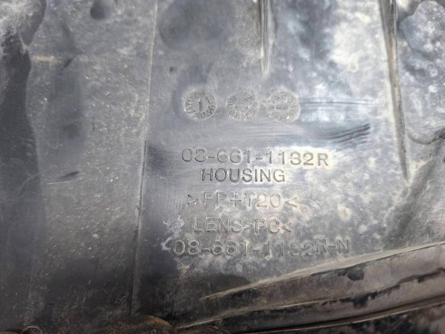Foto 2 de Faro Izquierdo Fiat Punto (199) (2011–2018)