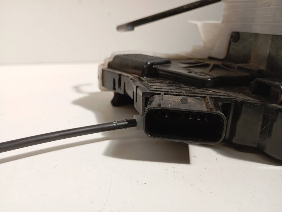 CERRADURA PUERTA DELANTERA IZQUIERDA