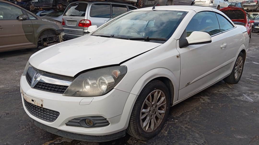 OPEL ASTRA TWIN TOP (2006 - 2012)
