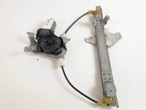 ELEVALUNAS TRASERO DERECHO 402052A NISSAN QASHQAI (J10) Autodesguaces Alicante