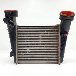 INTERCOOLER 8D0145805D VOLKSWAGEN PASSAT VARIANT (3B6) Autodesguaces Alicante