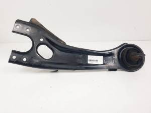 BRAZO SUSPENSION INFERIOR TRASERO DERECHO KIA MAGENTIS Autodesguaces Alicante