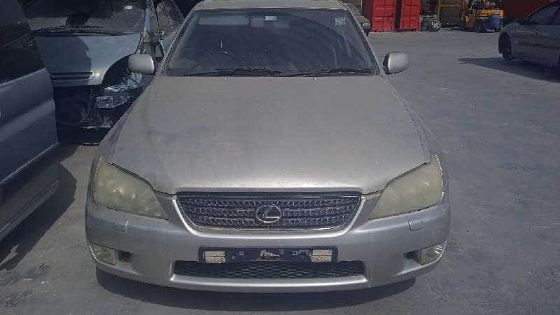 LEXUS IS 300 (JCE10) (2001 - 2005)