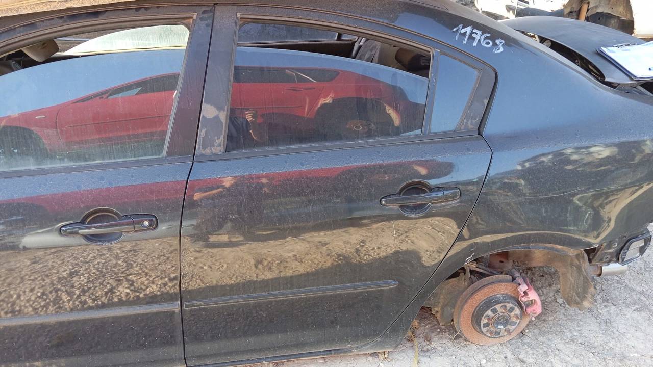 CERRADURA PUERTA TRASERA IZQUIERDA