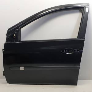 PUERTA DELANTERA IZQUIERDA RENAULT CLIO III Autodesguaces Alicante