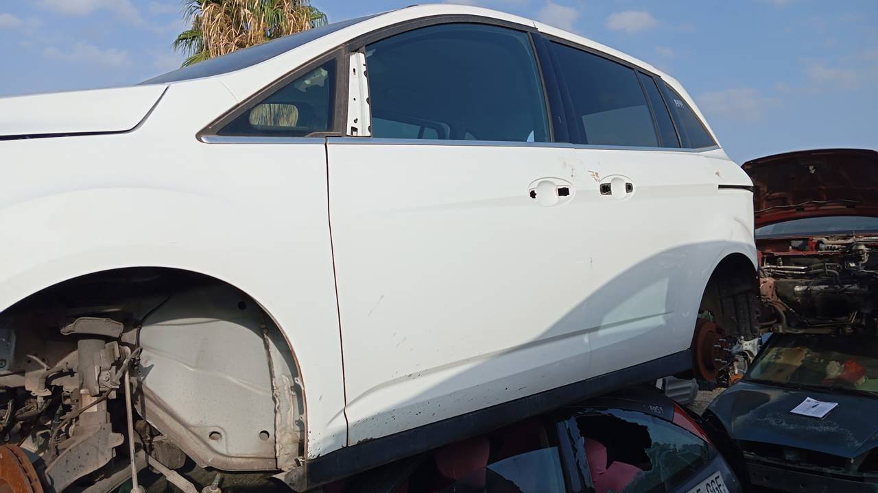 ELEVALUNAS DELANTERO IZQUIERDO