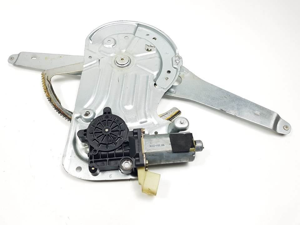 ELEVALUNAS DELANTERO DERECHO - 0130821761 - VOLVO - XC70