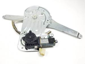 ELEVALUNAS DELANTERO DERECHO 0130821761 VOLVO XC70 Autodesguaces Alicante