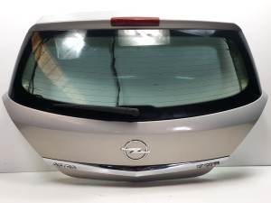 PORTON TRASERO OPEL ASTRA H BERLINA Autodesguaces Alicante