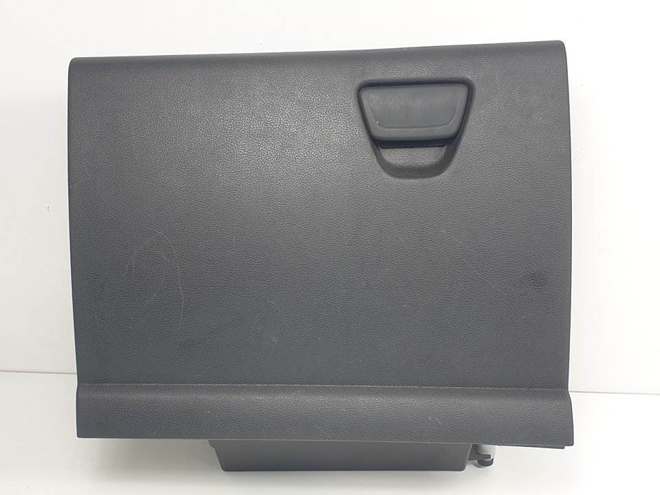 GUANTERA - AM51R06044 - FORD - KUGA (CBS)