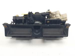 MANETA EXTERIOR PORTON 8D9827565H AUDI ALLROAD QUATTRO (4BH) Autodesguaces Alicante