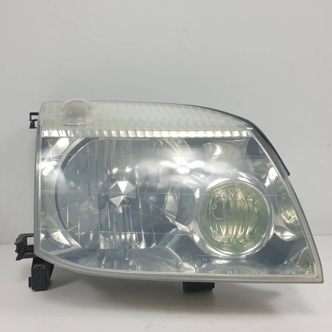 FARO DERECHO - ICHIKOH1682 - NISSAN - X-TRAIL (T30)