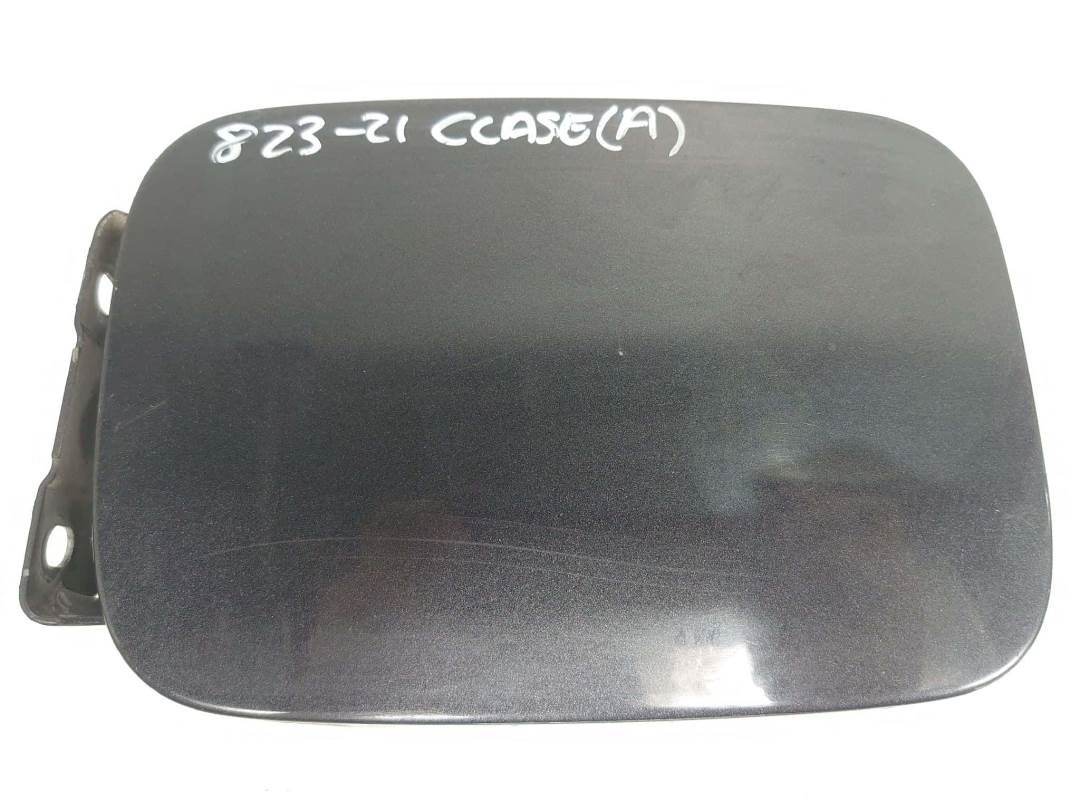 TAPA EXTERIOR COMBUSTIBLE - A1685840239 - MERCEDES - CLASE A (W168)