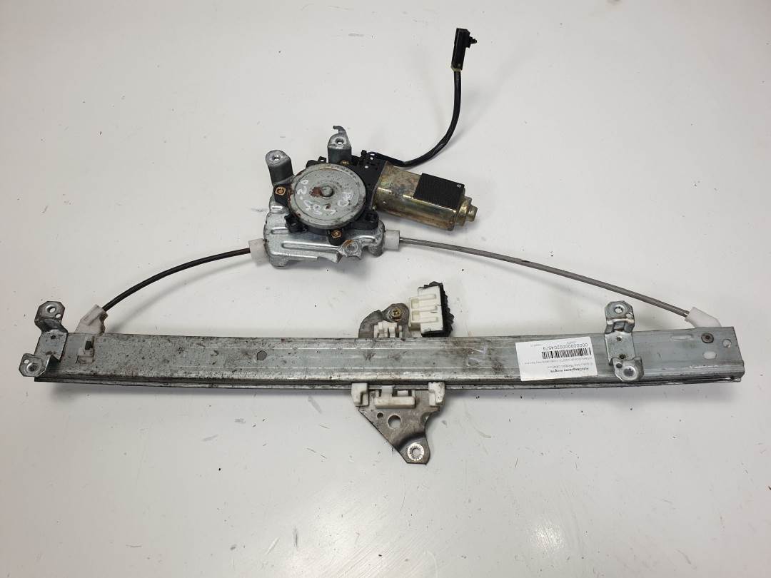Lève-vitre arrière droit - 827302S721 - NISSAN - PICK-UP (D22)
