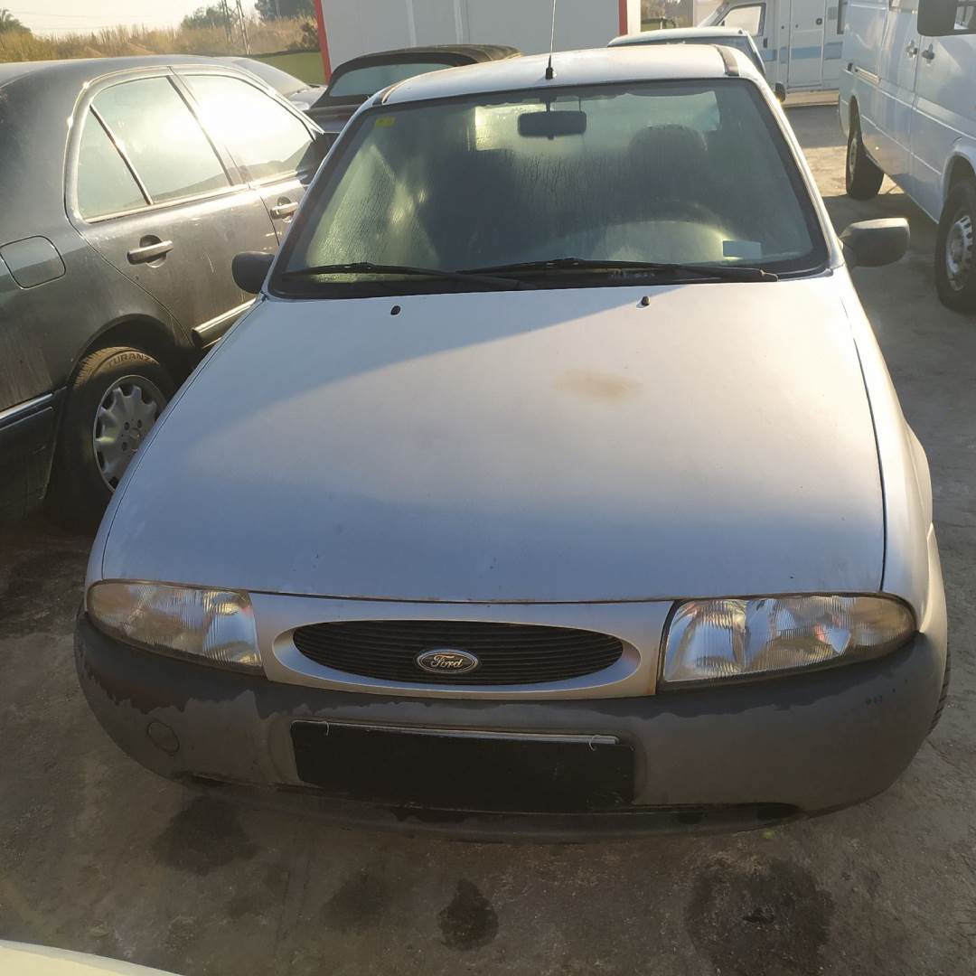 FORD FIESTA BERLINA (1995 - 1999)