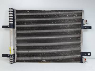 CONDENSADOR / RADIADOR AIRE ACONDICIONADO 9817275680 CITROEN C5 AIRCROSS Autodesguaces Alicante