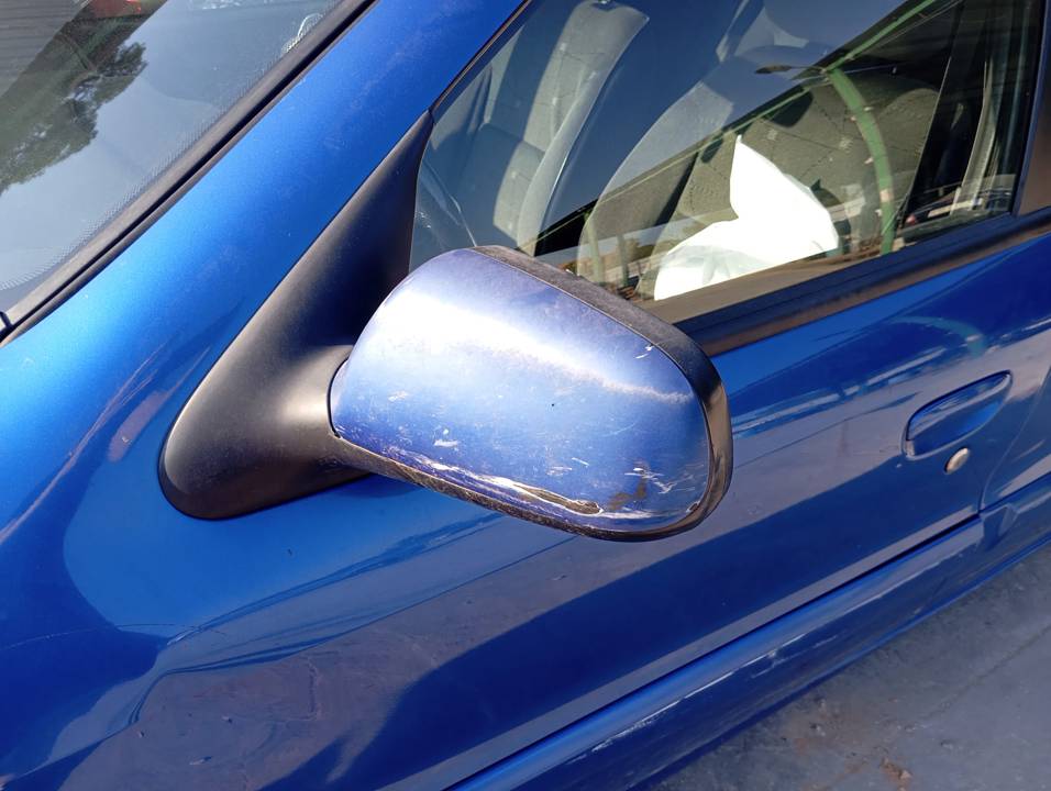 RETROVISOR IZQUIERDO