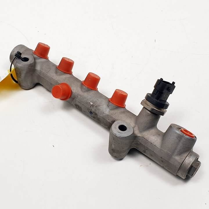 RAMPA INYECTORA - 0445214094 - OPEL - ASTRA GTC