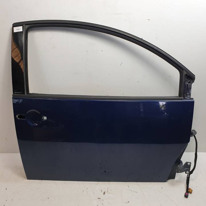 PUERTA DELANTERA DERECHA VOLKSWAGEN NEW BEETLE (9C1/1C1) Autodesguaces Alicante