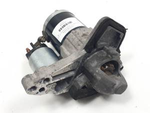 MOTOR ARRANQUE 233004979R NISSAN JUKE (F15) Autodesguaces Alicante
