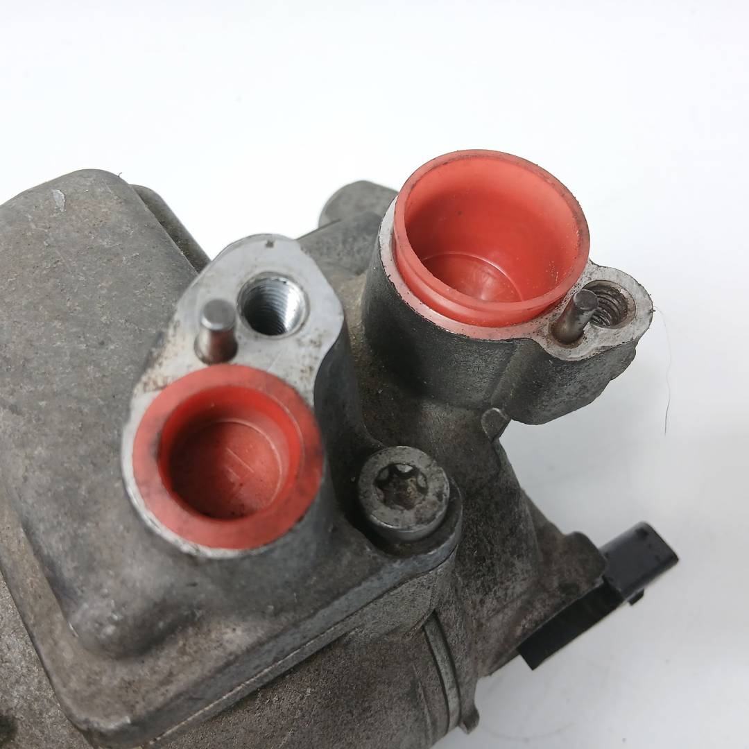 Foto 6 de Compresor Aire Acondicionado Seat Ibiza (6j5) (2008–2015)