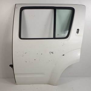 PUERTA TRASERA IZQUIERDA NISSAN PATHFINDER (R51) Autodesguaces Alicante