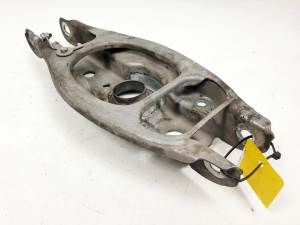 BRAZO SUSPENSION INFERIOR TRASERO IZQUIERDO BMW SERIE 3 BERLINA (E90) Autodesguaces Alicante