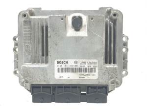 CENTRALITA MOTOR UCE 8200391179 OPEL VIVARO Autodesguaces Alicante