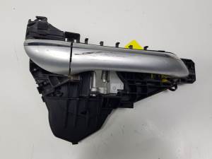MANETA EXTERIOR DELANTERA DERECHA A1647601834 MERCEDES CLASE M (W164) Autodesguaces Alicante