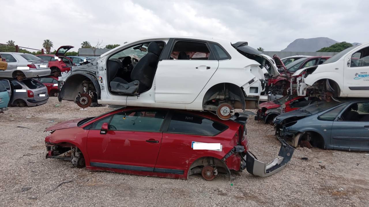 Imagen del vehículo CITROEN C4 COUPE