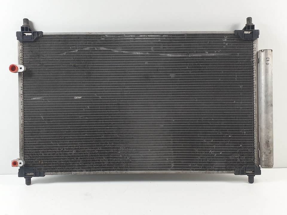 CONDENSADOR / RADIADOR AIRE ACONDICIONADO - TOYOTA - AVENSIS