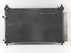 CONDENSADOR / RADIADOR AIRE ACONDICIONADO TOYOTA AVENSIS Autodesguaces Alicante