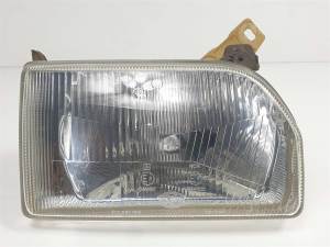 FARO DERECHO 86AG13K060AA FORD ORION Autodesguaces Alicante