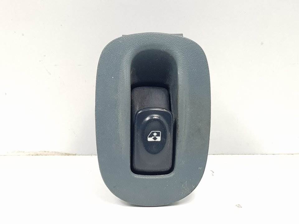 MANDO ELEVALUNAS DELANTERO DERECHO - 7700836270 - RENAULT - MEGANE I SCENIC (JA0)