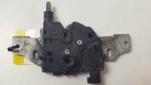 CERRADURA CAPOT 1S7A16700AB FORD MONDEO BERLINA (GE) Autodesguaces Alicante