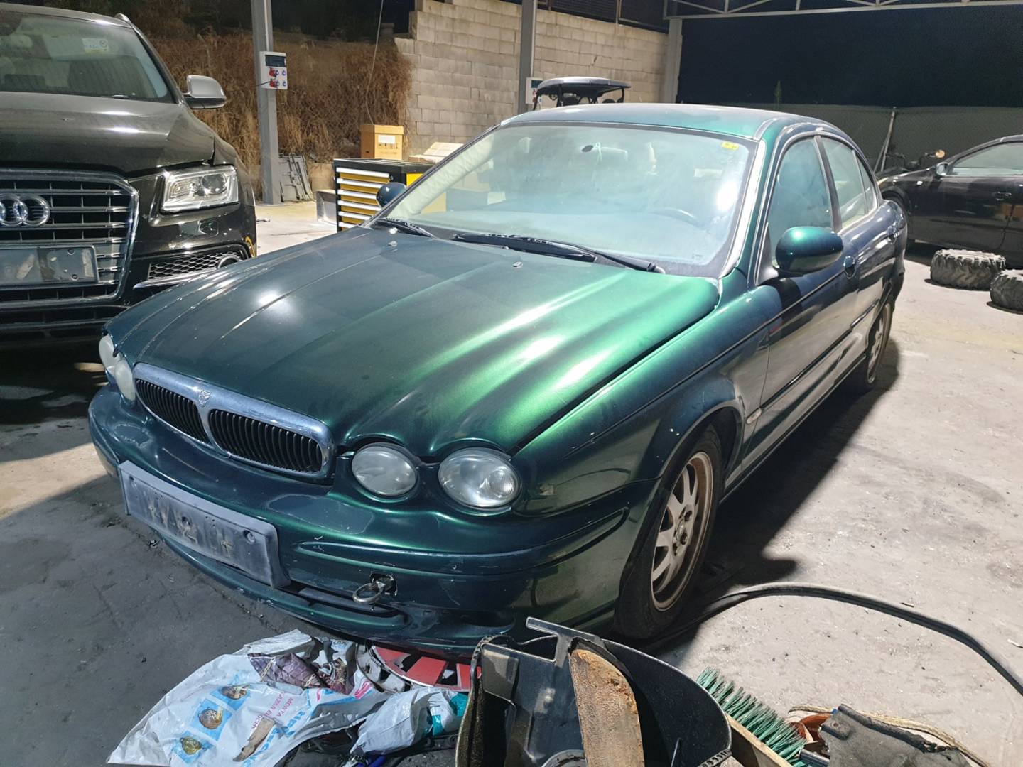 JAGUAR X-TYPE (X400) (2001 - 2010)