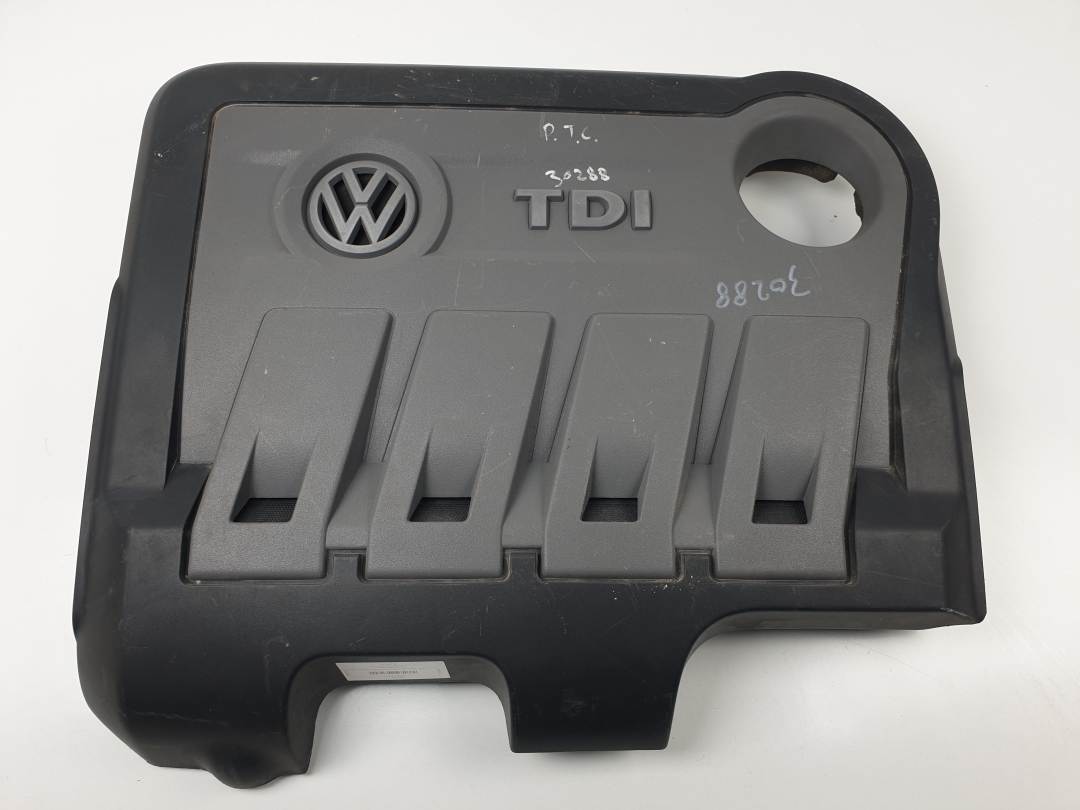 TAPA MOTOR - VOLKSWAGEN - PASSAT VARIANT (365)