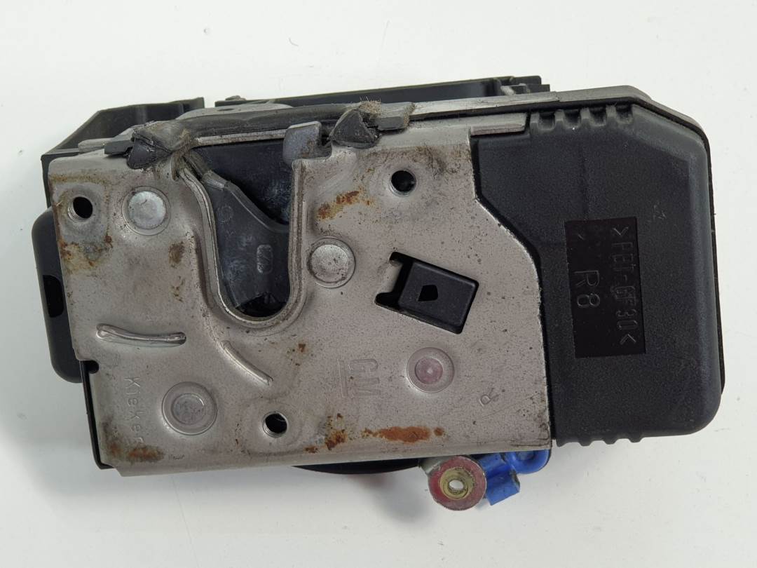 Türschloss vorne rechts - 8200008261 - NISSAN - PRIMASTAR (X83)