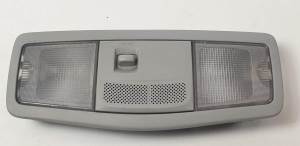 LUZ INTERIOR 8401A009ZZ MITSUBISHI OUTLANDER (CW0) Autodesguaces Alicante