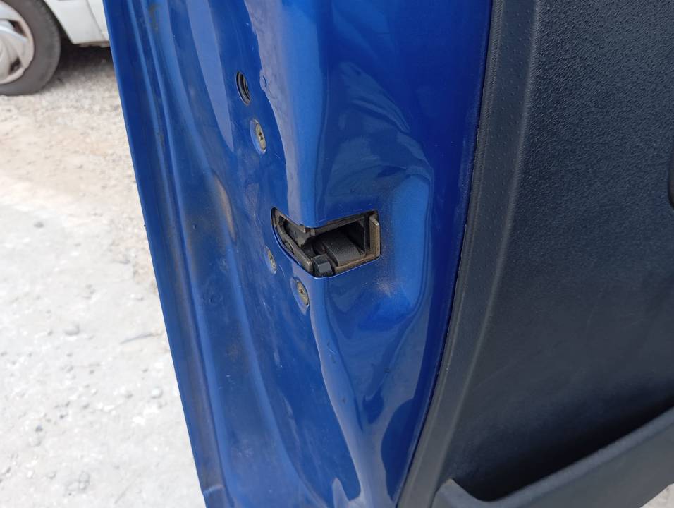 CERRADURA PUERTA DELANTERA IZQUIERDA