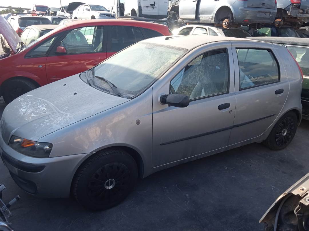FIAT PUNTO BERLINA (188) (1999 - 2002)