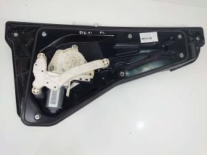 ELEVALUNAS TRASERO IZQUIERDO AH2214B555AA LAND ROVER DISCOVERY 4 Autodesguaces Alicante