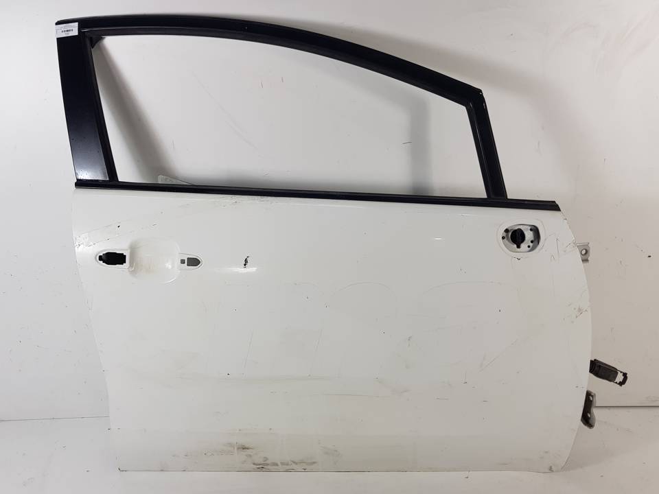PUERTA DELANTERA DERECHA KIA RIO (UB) Autodesguaces Alicante