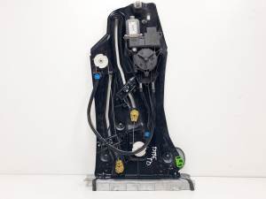 ELEVALUNAS TRASERO DERECHO 0130822394 PEUGEOT 308 CC (2009) Autodesguaces Alicante