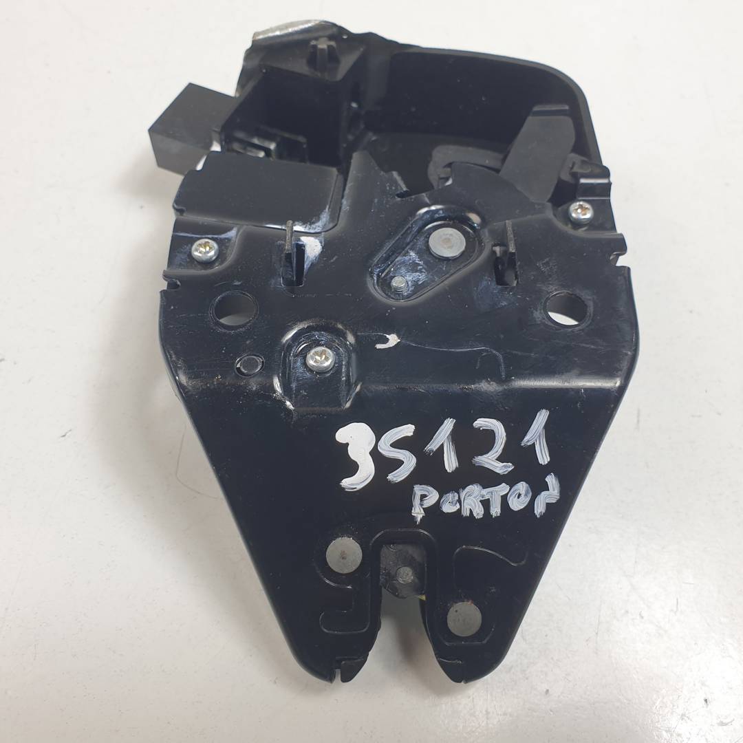 CERRADURA MALETERO / PORTON - 84620TEZT110M1 - HONDA - CIVIC (FC)