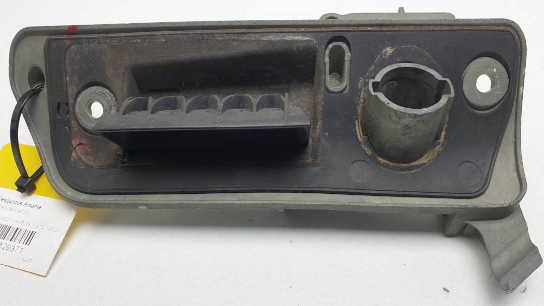 MANETA EXTERIOR PORTON - 2K0827565H - VOLKSWAGEN - CADDY KA/KB (2K)