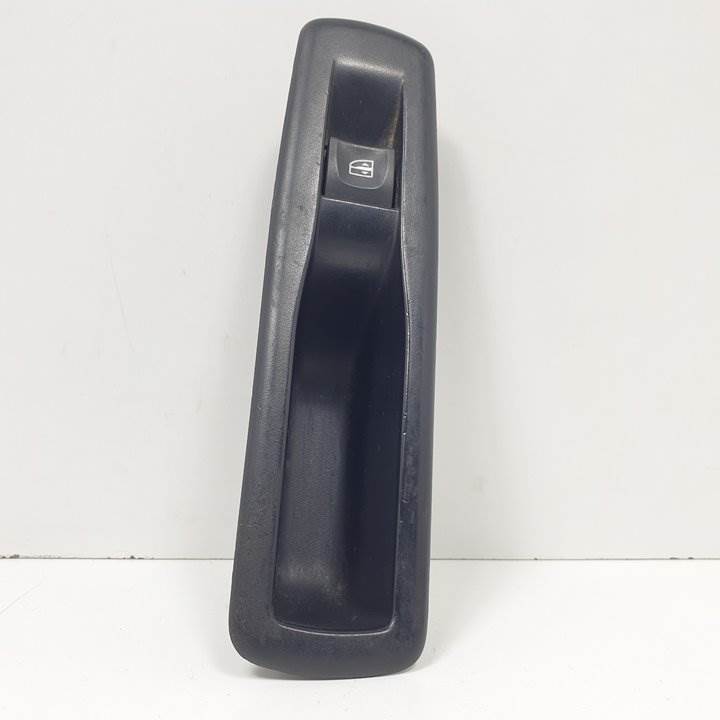 MANDO ELEVALUNAS TRASERO IZQUIERDO - 829500004R - RENAULT - MEGANE III SPORT TOURER