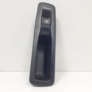 MANDO ELEVALUNAS TRASERO IZQUIERDO 829500004R RENAULT MEGANE III SPORT TOURER Autodesguaces Alicante