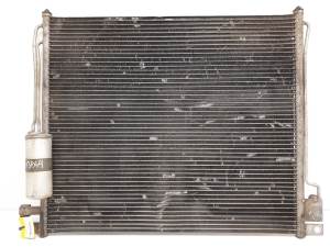 CONDENSADOR / RADIADOR AIRE ACONDICIONADO 92100EB500 NISSAN NAVARA PICK-UP (D40M) Autodesguaces Alicante